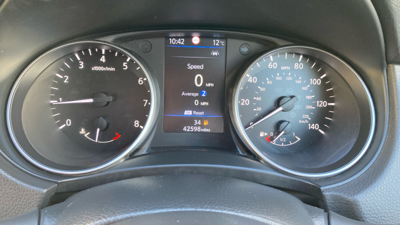 Nissan Qashqai 1.3 DiG-T Acenta Premium 5dr Petrol Hatchback